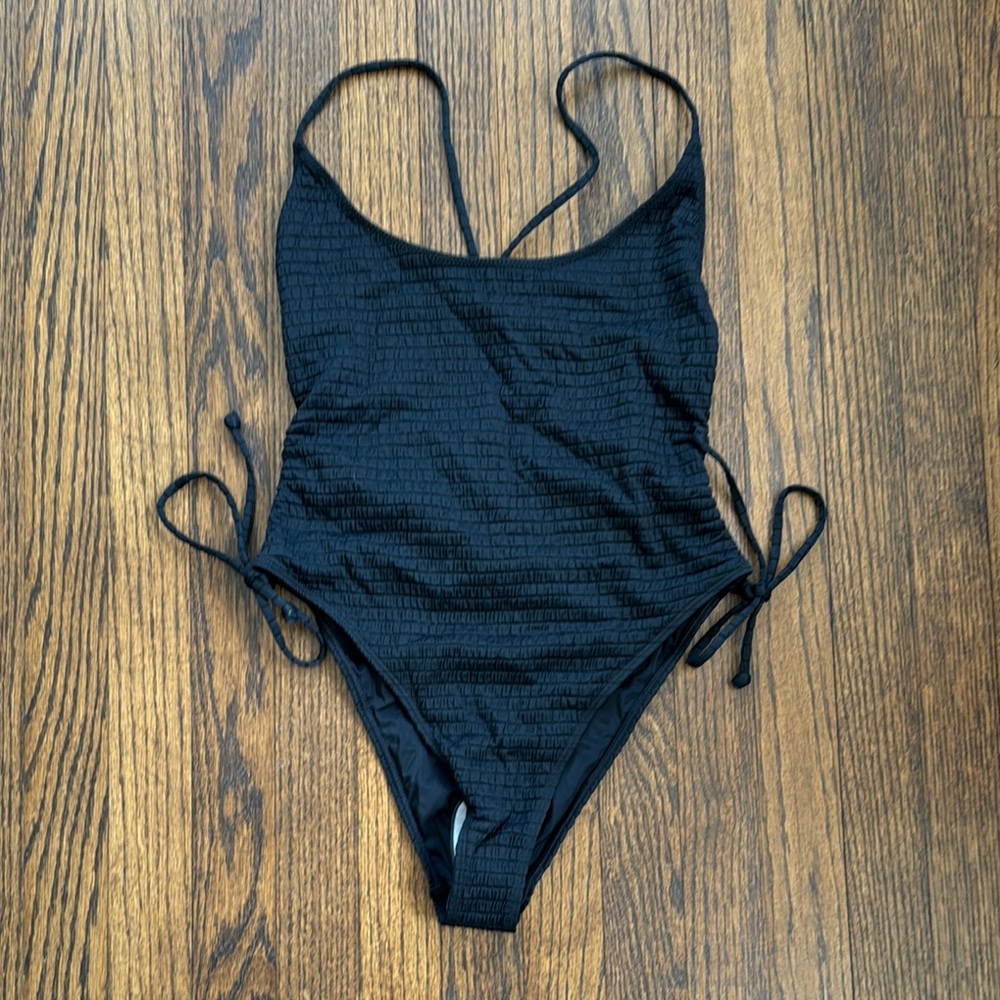 PacSun Black One Piece Swimsuit with Ruched Sides and Scoop Neckline